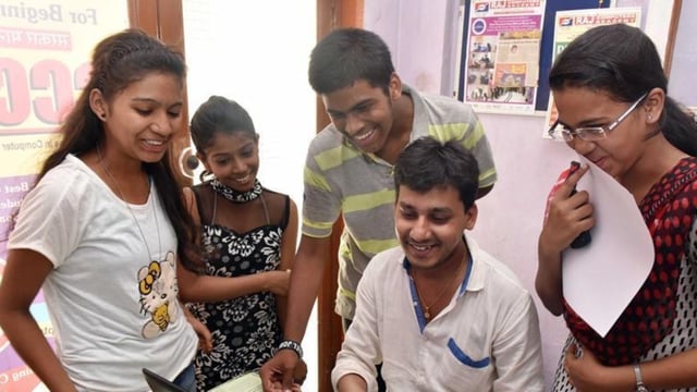 JEE Advanced Admit Card 2025 to be released on May 12 at jeeadv.ac.in. The steps to download are given here. (Pratham Gokhale/HT file)