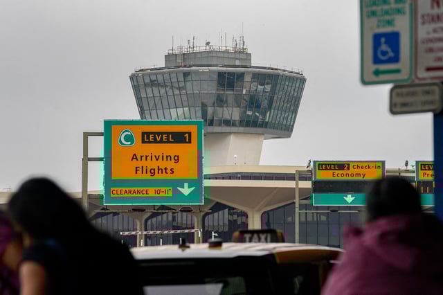 A United Airlines Station Operation Center stands at Newark Liberty International Airport in Newark, New Jersey, U.S., May 9, 2025. REUTERS/David 'Dee' Delgado/File Photo