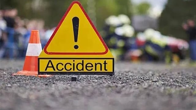 Ten killed, several injured as truck rams trailer in Chhattisgarh