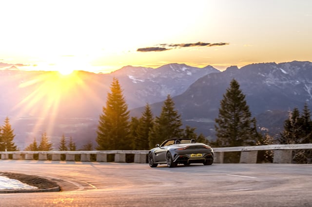 Aston Martin Vantage Roadster