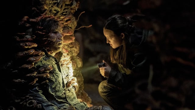 Ellie and an infected in The Last of Us Season 2 Episode 5