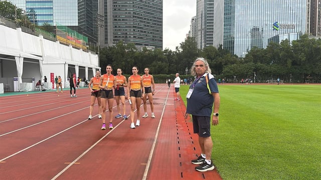 Toni Puig y las relevistas de España han triunfado en el Mundial