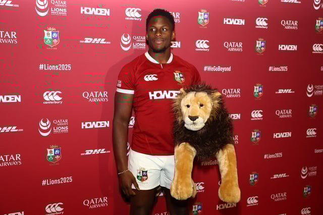 Rugby Union - British & Irish Lions Squad Announcement - O2 Arena, London, Britain - May 8, 2025 British & Irish Lions' Maro Itoje holds a lion stuff toy as he poses during the squad announcement Action Images via Reuters/Matthew Childs