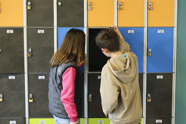 Dans son dernier rapport, France Stratégie analyse l’adhésion accrue des jeunes de 11 à 25 ans aux stéréotypes de genre. (Photo d’illustration)