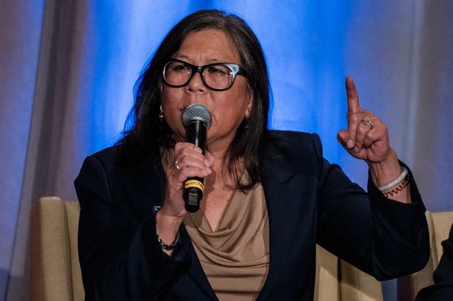 Democratic candidate for California governor, Betty Yee, participated in the gubernatorial candidate salon in Sacramento on Monday.