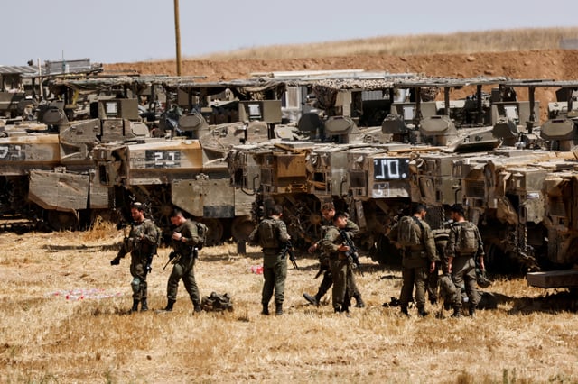 L’armée israélienne près de Gaza, le 13 mai.