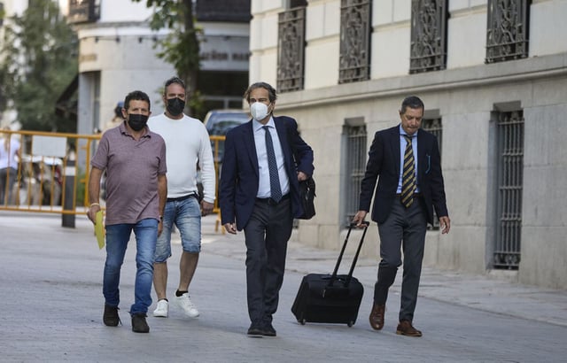Padín, a la izquierda, junto a su sobrino Eduardo Rial en junio de 2022.