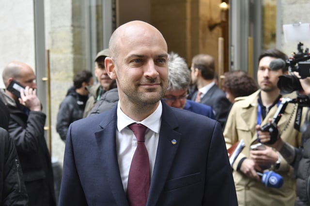 French Foreign Minister Jean-Noel Barrot speaks to journalists during UA-EU foreign Minister's meeting in Lviv, Ukraine, on Friday, May 9, 2025. (AP Photo/Mykola Tys)