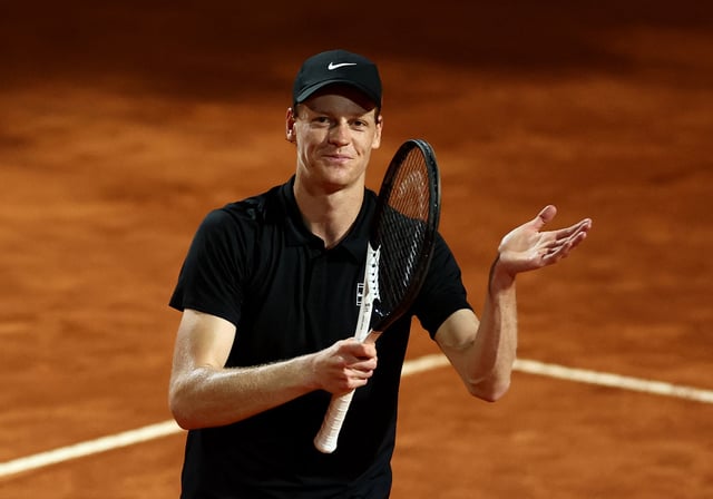 Tennis - Italian Open - Foro Italico, Rome, Italy - May 13, 2025 Italy's Jannik Sinner celebrates winning his round of 16 match against Argentina's Francisco Cerundolo REUTERS/Yves Herman