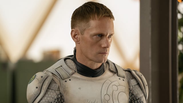Alexander Skarsgård in &#34;Murderbot,&#34; premiering 16 May 2025 on Apple TV+.