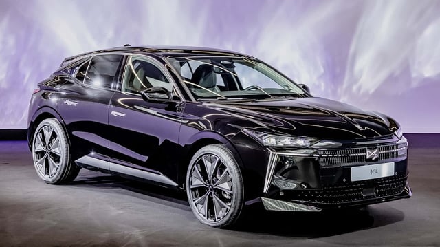 DS N°4 (2025): DS4 Facelift bringt neuen Namen und Elektro-Version:  DS DS 4, Auto News