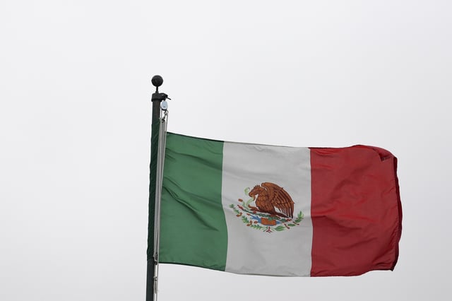 HOUSTON, TEXAS – APRIL 5: The Mexican flag flies on Day 6 of the Fayez Sarofim &amp; Co. U.S. Men’s Clay Court Championship at River Oaks Country Club on April 5, 2025 in Houston, Texas. (Photo by Aaron M. Sprecher/Getty Images)