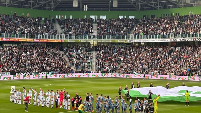 Liveblog: Ajax neemt het op tegen FC Groningen, stand nu 0 - 1