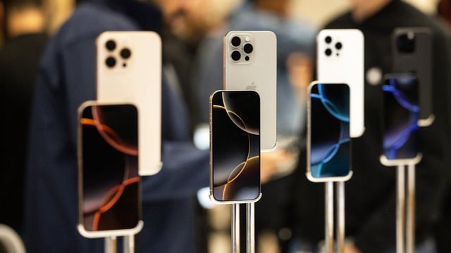 Apple and Google profit from their dominance of app stores