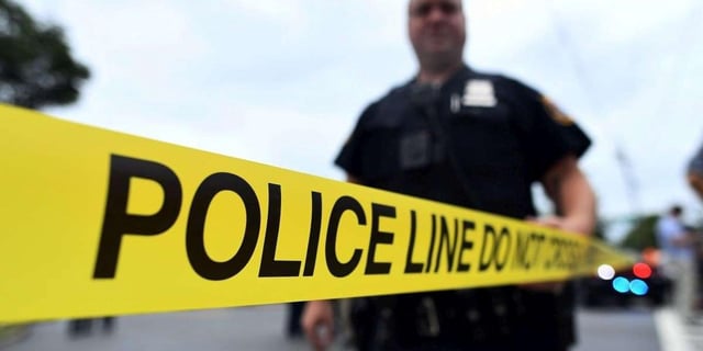 La police a été informée de cette affaire sordide deux jours plus tard et le couple a été arrêté le lendemain