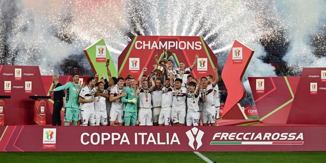 Alza la Coppa, Bologna! L'hai conquistata alla grande
