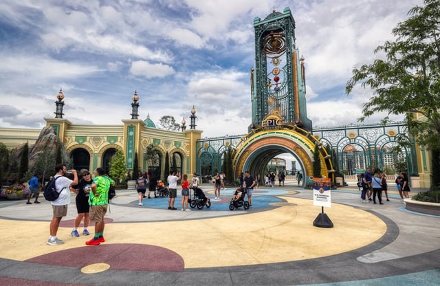 The Chronos portal to Celestial Park at Universal Epic Universe. (Ricardo Ramirez Buxeda/Orlando Sentinel)