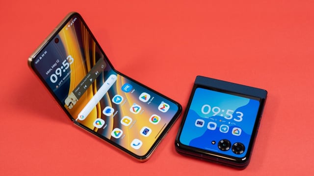 Razr Ultra and Razr (2025)