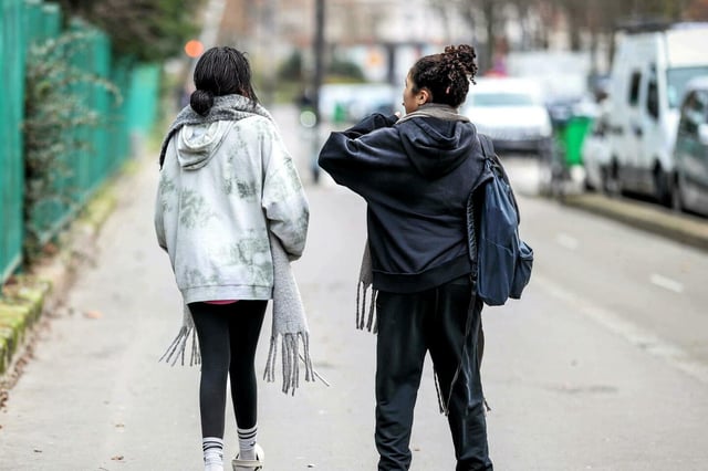 Il prendrait de l'ampleur en France : pourquoi le phénomène No Kids inquiète-t-il ?

