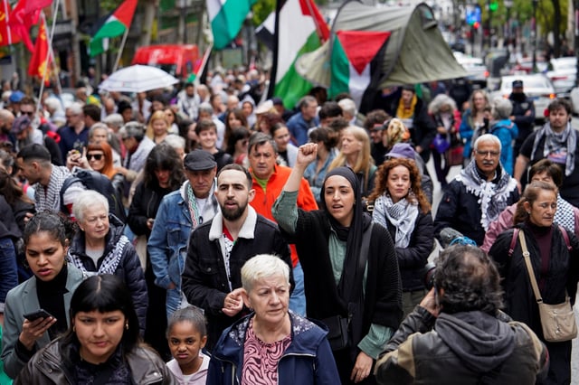 People march to commemorate Nakba day, the "catastrophe" of the mass dispossession of the Palestinian territory in the 1948 war surrounding Israel's creation, in Madrid, Spain, May 15, 2025. REUTERS/Ana Beltran