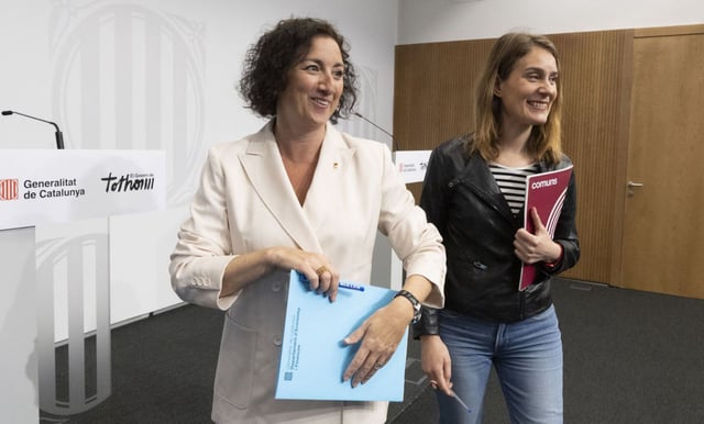La consellera d’Economia, Alícia Romero, y la presidenta dels Comuns, Jéssica Albiach