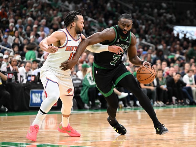 Jalen Brunson and the Knicks are slight favorites at home on Friday night as they look to close out Jaylen Brown and the Celtics.