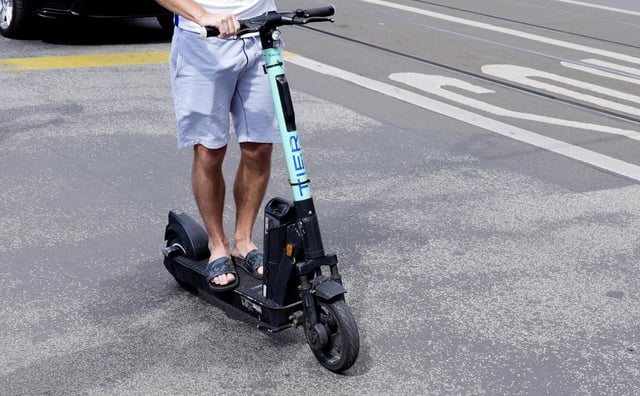 E-scooters use. Undated file photo of a person using an e-scooter. More than a fifth of rental e-scooter trips replace car journeys, according to a new report, leading to calls for their use to be encouraged. Shared transport charity CoMoUK, which published the analysis, urged the Government to introduce new legislation for e-scooters to end "years of confusion about their status". Issue date: Monday May 5, 2025. See PA story TRANSPORT Scooter. Photo credit should read: Nick Potts/PA Wire URN:79984889