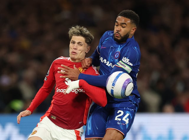 Soccer Football - Premier League - Chelsea v Manchester United - Stamford Bridge, London, Britain - May 16, 2025 Manchester United's Alejandro Garnacho in action with Chelsea's Reece James Action Images via Reuters/Paul Childs