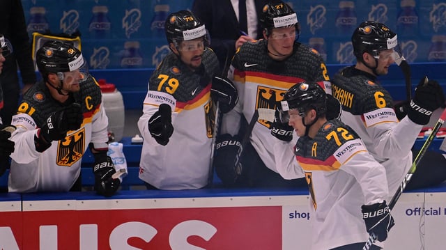 Moritz Seider und Co. bei der Eishockey-WM 2025: USA gegen Deutschland heute live sehen