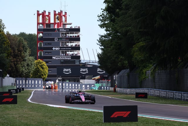 Formula One F1 - Emilia Romagna Grand Prix - Autodromo Enzo e Dino Ferrari, Imola, Italy - May 17, 2025 Alpine's Franco Colapinto during practice REUTERS/Jakub Porzycki