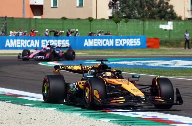 Formula One F1 - Emilia Romagna Grand Prix - Autodromo Enzo e Dino Ferrari, Imola, Italy - May 17, 2025 McLaren's Oscar Piastri during qualifying REUTERS/Jakub Porzycki