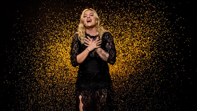 Louane en répétitions pour l’Eurovision 2025 à Bâle le 14 mai 2025.