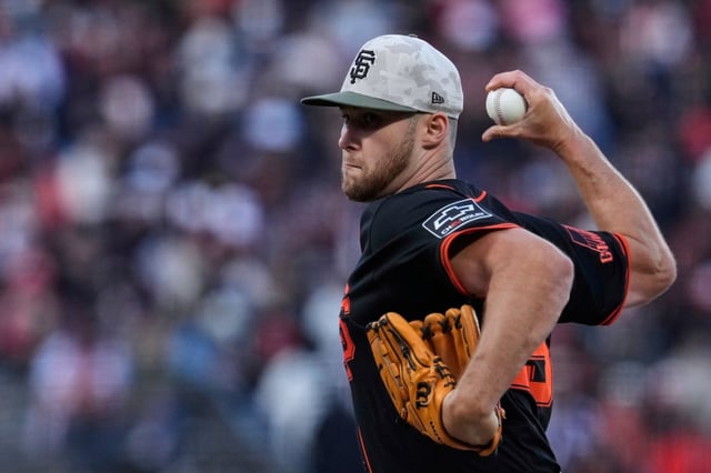 San Francisco Giants’ Landen Roupp pitches to an Athletics batter during the sixth inning of a baseball game Saturday, May 17, 2025, in San Francisco. (AP Photo/Godofredo A. Vásquez)