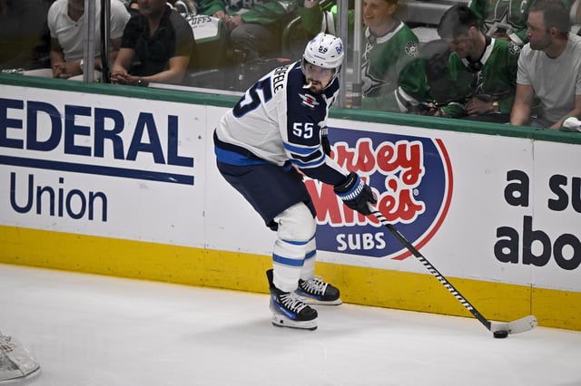 May 17, 2025; Dallas, Texas, USA; Winnipeg Jets center Mark Scheifele (55) skates against the Dallas Stars during the first period in game six of the second round of the 2025 Stanley Cup Playoffs at American Airlines Center. Jerome Miron-Imagn Images