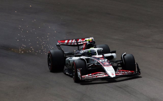 Formula One F1 - Emilia Romagna Grand Prix - Autodromo Enzo e Dino Ferrari, Imola, Italy - May 17, 2025 Haas' Oliver Bearman during practice REUTERS/Florion Goga
