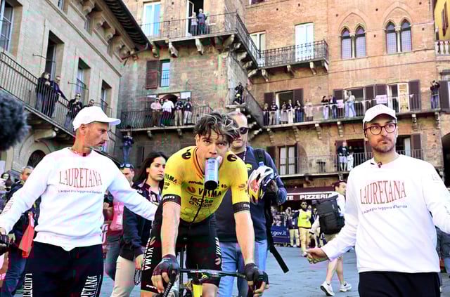 Cycling - Giro d'Italia - Stage 9 - Gubbio to Siena - Italy - May 18, 2025 Team Visma | Lease a Bike's Wout Van Aert after winning stage 9 REUTERS/Jennifer Lorenzini