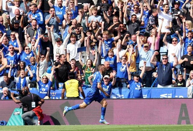 Soccer Football - Premier League - Leicester City v Ipswich Town - King Power Stadium, Leicester, Britain - May 18, 2025   Leicester City's Jamie Vardy celebrates scoring their first goal REUTERS/Chris Radburn