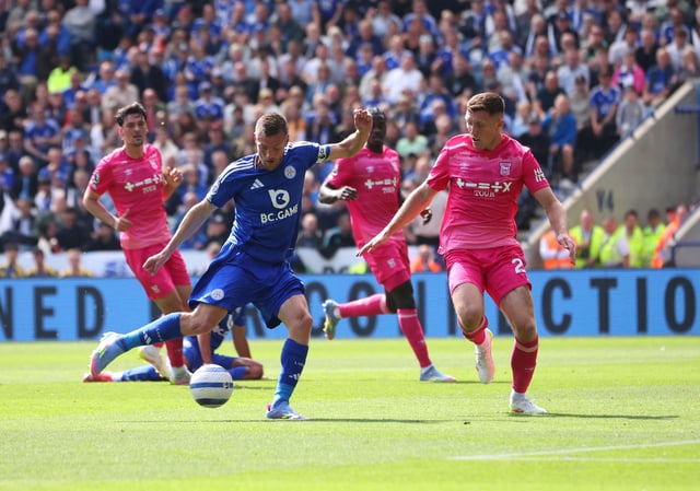 Soccer Football - Premier League - Leicester City v Ipswich Town - King Power Stadium, Leicester, Britain - May 18, 2025  Leicester City's Jamie Vardy scores their first goal Action Images via Reuters/Craig Brough