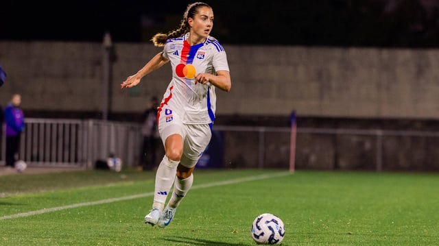 Sara Däbritz im Trikot von Lyon
