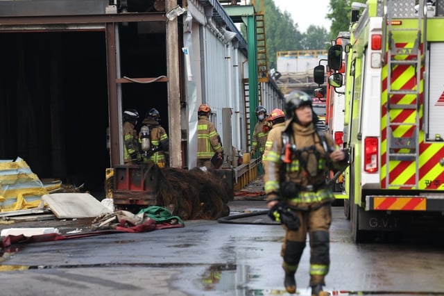 Firefighters make preparations to put out remaining fires at Kumho Tire's factory in Gwangju, about 270 kilometers south of Seoul, on May 19, 2025. (Yonhap)