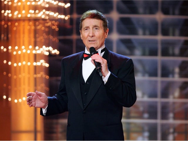 Sänger Freddy Quinn (GER) 2005 anlässlich der Generalprobe zur ZDF-Fernsehshow WILLKOMMEN BEI CARMEN NEBEL in Halle