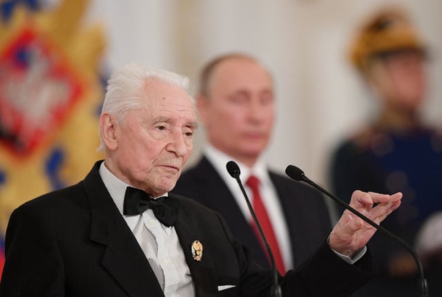 Russian choreographer Yuri Grigorovich speaks during the State Prize awards ceremony marking the Day of Russia at the Kremlin in Moscow, Russia June 12, 2017. REUTERS/Natalia Kolesnikova/Pool/File Photo
