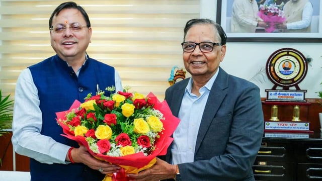 Uttarakhand chief minister Pushkar Singh Dhami welcomes 16th Finance Commission chairman Arvind Panagariya before a meeting at Secretariat, in Dehradun on Monday. (Pushkar Singh Dhami - X)