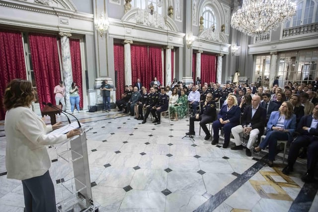 Toma de posesión del nuevo jefe de la Policía Local de València