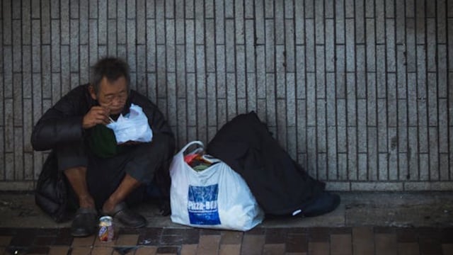 The business owner defended the decision, stressing that he is just trying to stay afloat amid difficult circumstances.