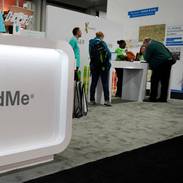 FILE PHOTO: Attendees visit the 23andMe booth at the RootsTech annual genealogical event in Salt Lake City, Utah, U.S., February 28, 2019.  REUTERS/George Frey/File Photo