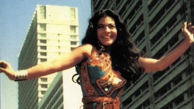 DYK Kajol Once Danced On A Taxi At Marine Drive? Here’s the Film