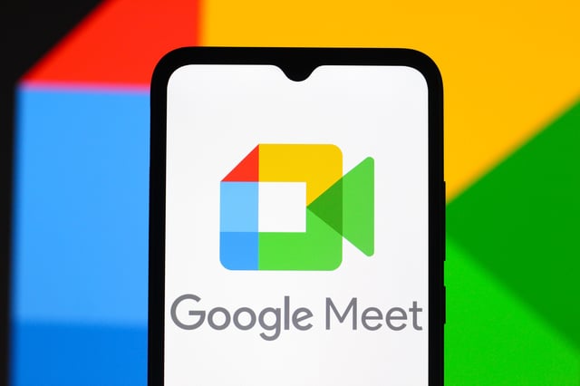 CANADA - 2025/02/02: In this photo illustration, the Google Meet logo is seen displayed on a smartphone screen. (Photo Illustration by Thomas Fuller/SOPA Images/LightRocket via Getty Images)