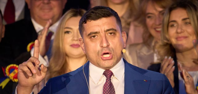 George Simion bei einem Auftritt am Wahlabend