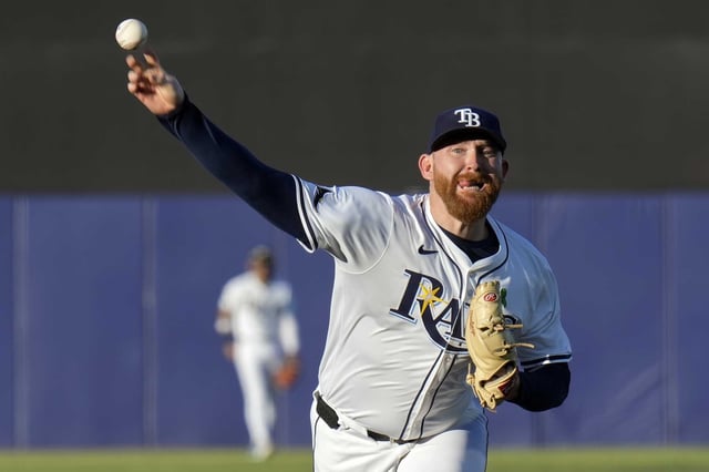 Tampa Bay Rays pitcher Zack Littell delivers to the Houston Astros during the first inning of a baseball game Tuesday, May 20, 2025, in Tampa, Fla. (AP Photo/Chris O&#39;Meara)
